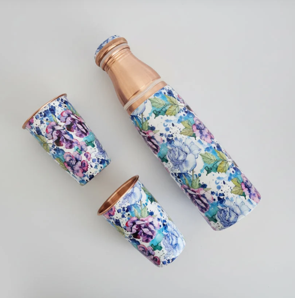 Juego de botellas de cobre de 950 ml y 2 tazas (Green Forest)｜ 印度手工純銅水瓶杯具組合｜阿育吠陀飲用銅水習慣
