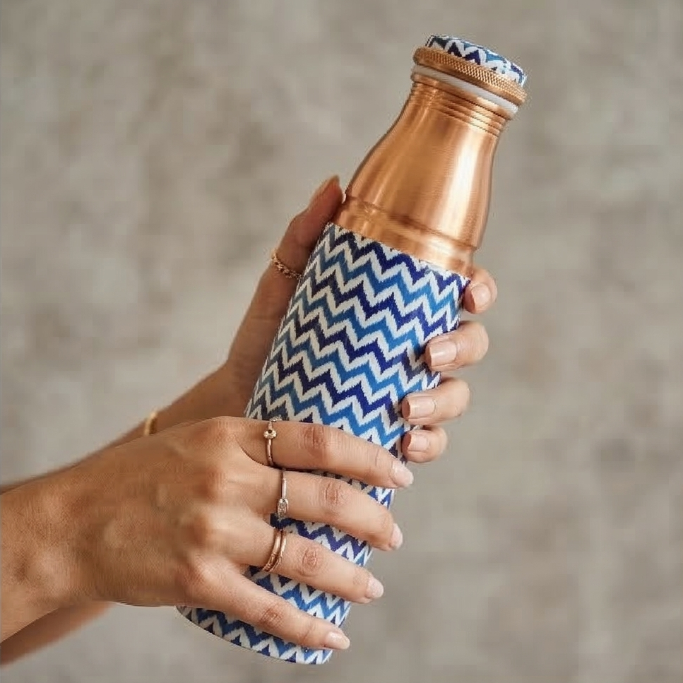 Copper Bottle Set 950ml & 2 Cups (Blue Arrow Printed) ｜ 印度手工純銅水瓶杯具組合｜阿育吠陀飲用銅水習慣 (Copy) (Copy)